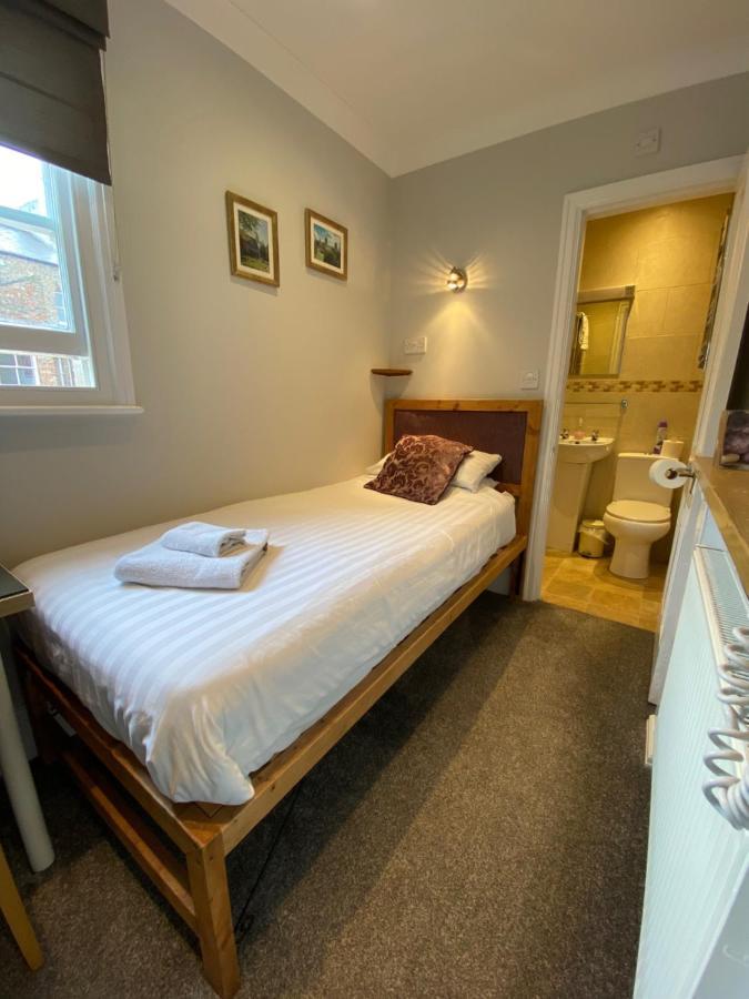 Number 34 Bed And Breakfast York Extérieur photo